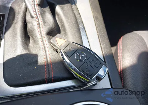 2013 Mercedes-Benz C 300 Luxury 4Matic/Sport 4Matic from USA, damaged, VIN WDDGF8AB4DR254152